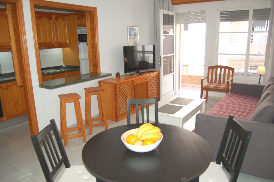 Holiday apartment next to the beach in El Médano - Tenerife